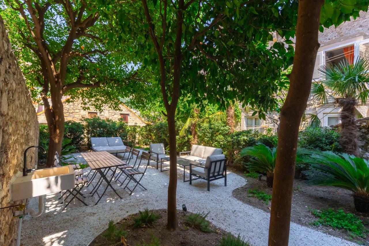 Old Town House With Floor Heating & Lush Private Garden Villa Dubrovnik Buitenkant foto